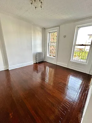 Rented by A P Realty Group NY LTD | media 12