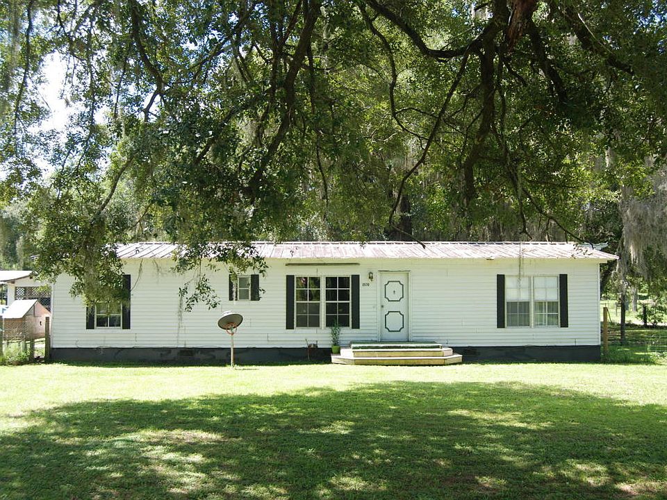 1st image of 2566 NE 135th St