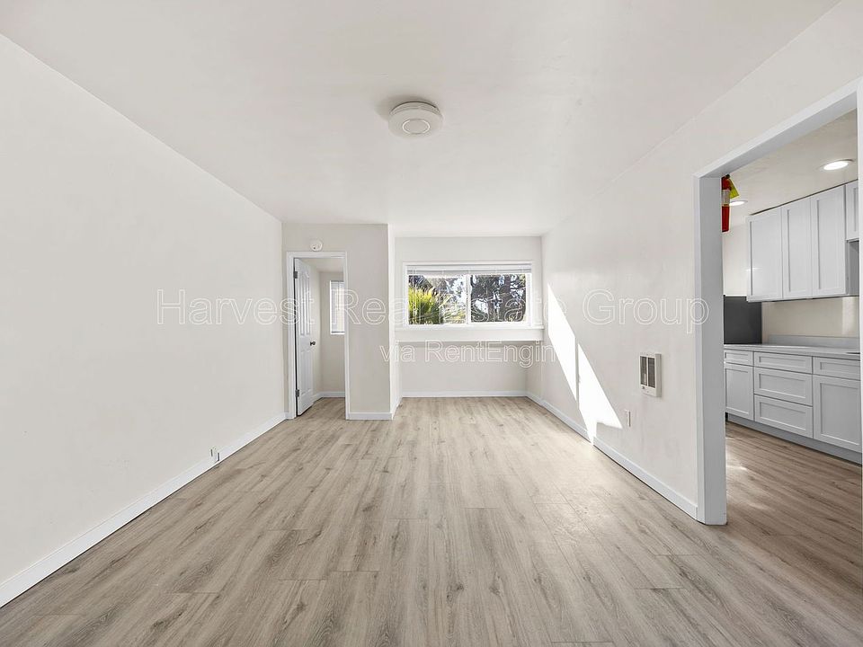 1st image of 3947 Angelo Ave