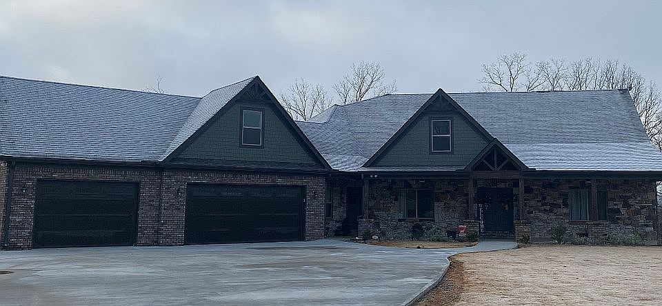 2nd image of 4860 Rabbit Farm Rd
