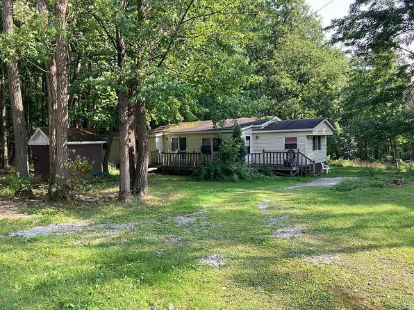 11520 Parkman Rd, Garrettsville, OH 44231