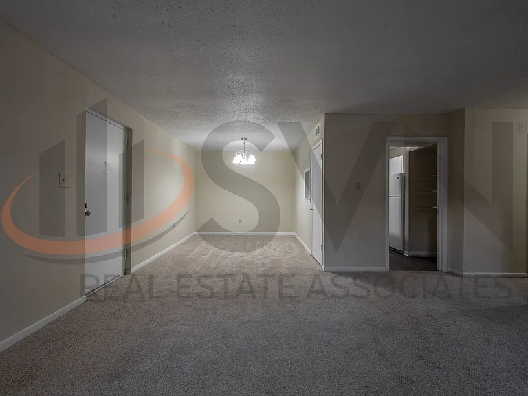 500 Umstead Dr #104E — Photo 2