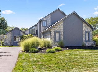 1239 Chatham Ridge Rd, Westerville, OH 43081