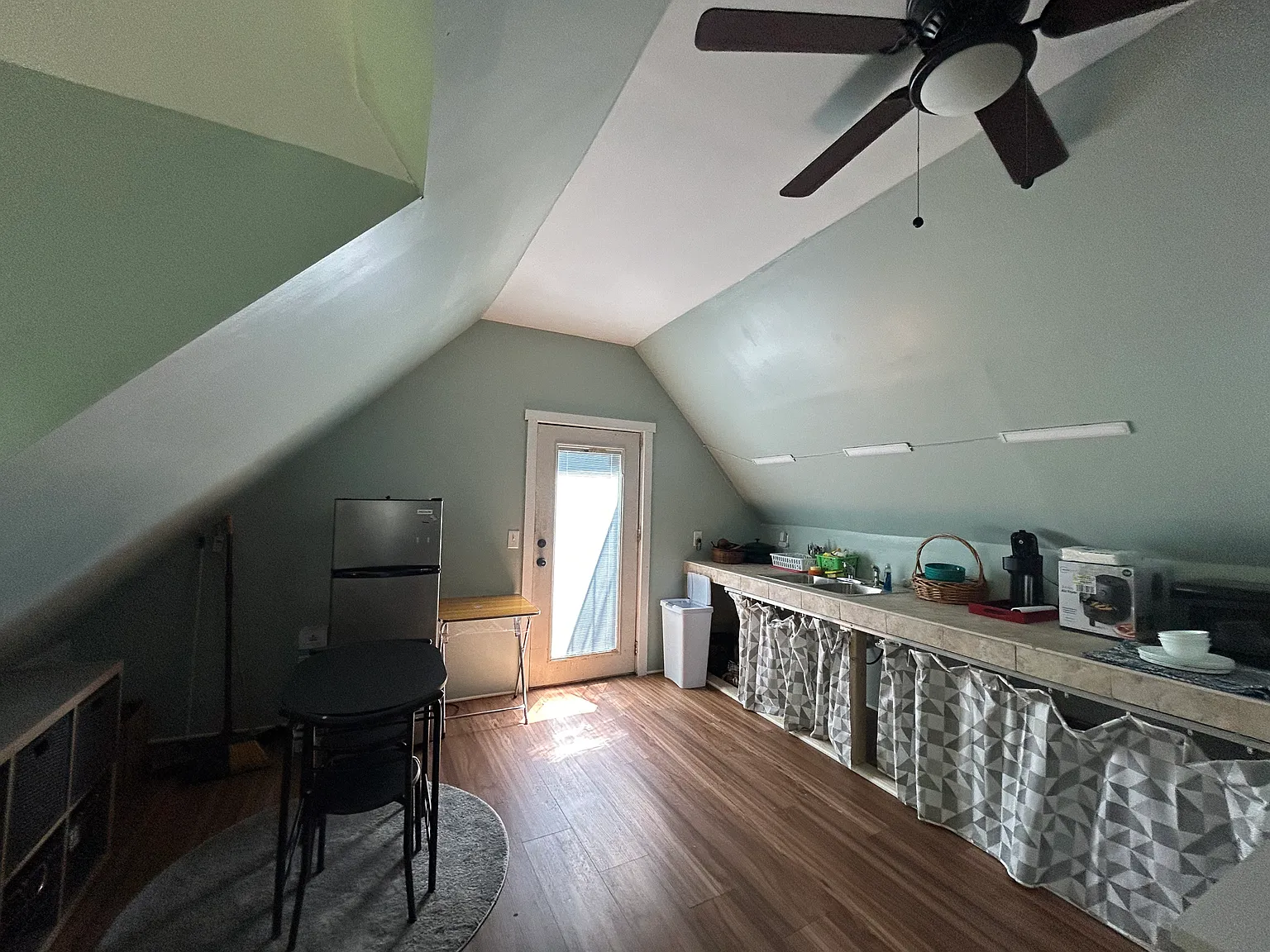 1 bed, 500 sqft, $950 — Photo 1