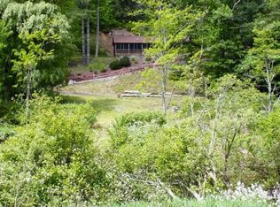 271 Lyn St, Blowing Rock, NC 28605
