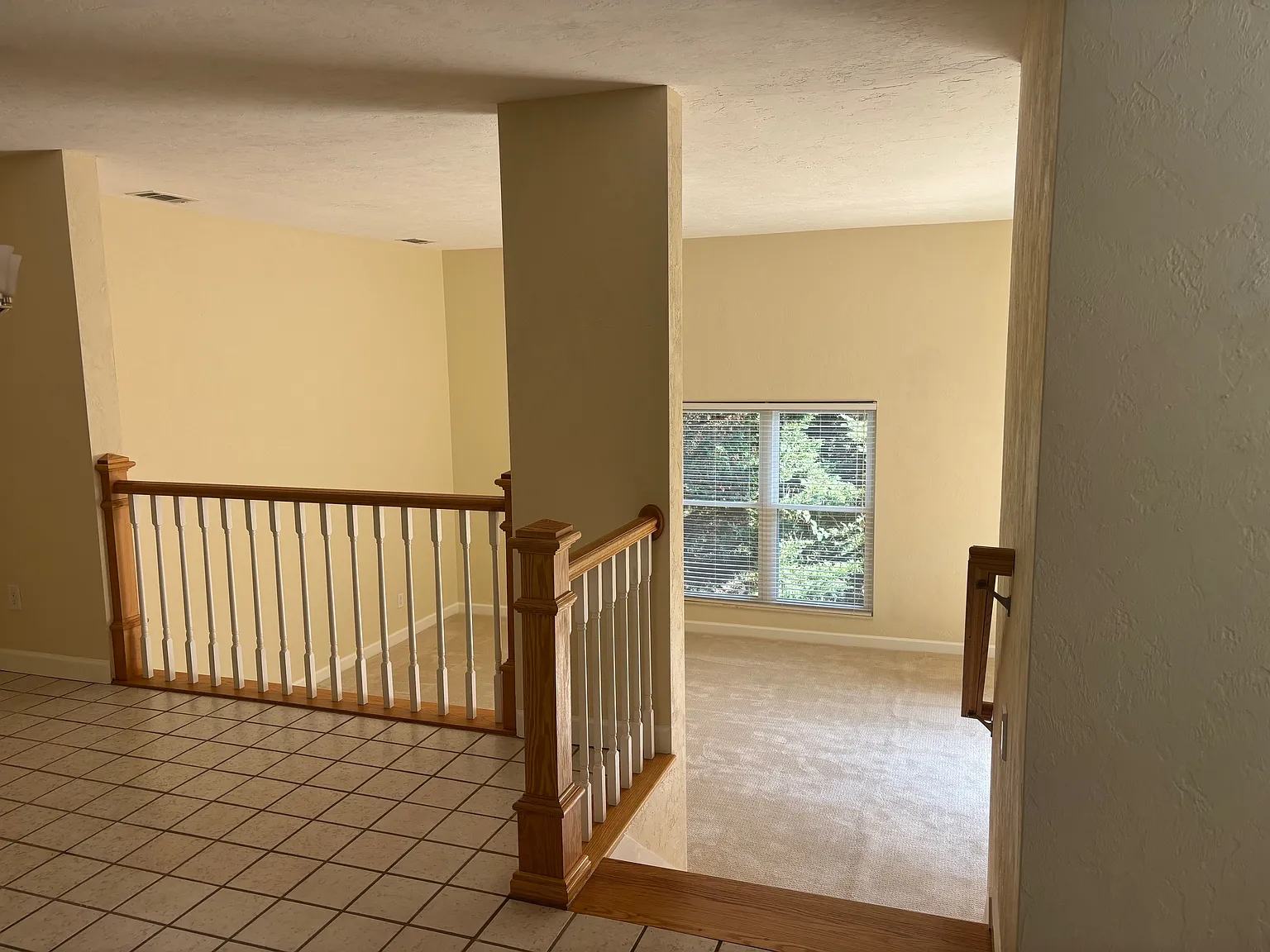 2 bed, 2.5 bath, 1600 sqft, $1,850 — Photo 4