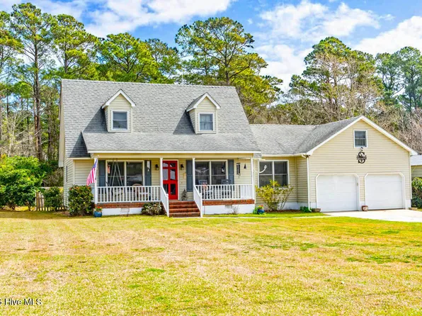 915 Sunset Boulevard, Newport, NC 28570