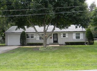 2502 Erskine Rd, Joliet, IL 60433