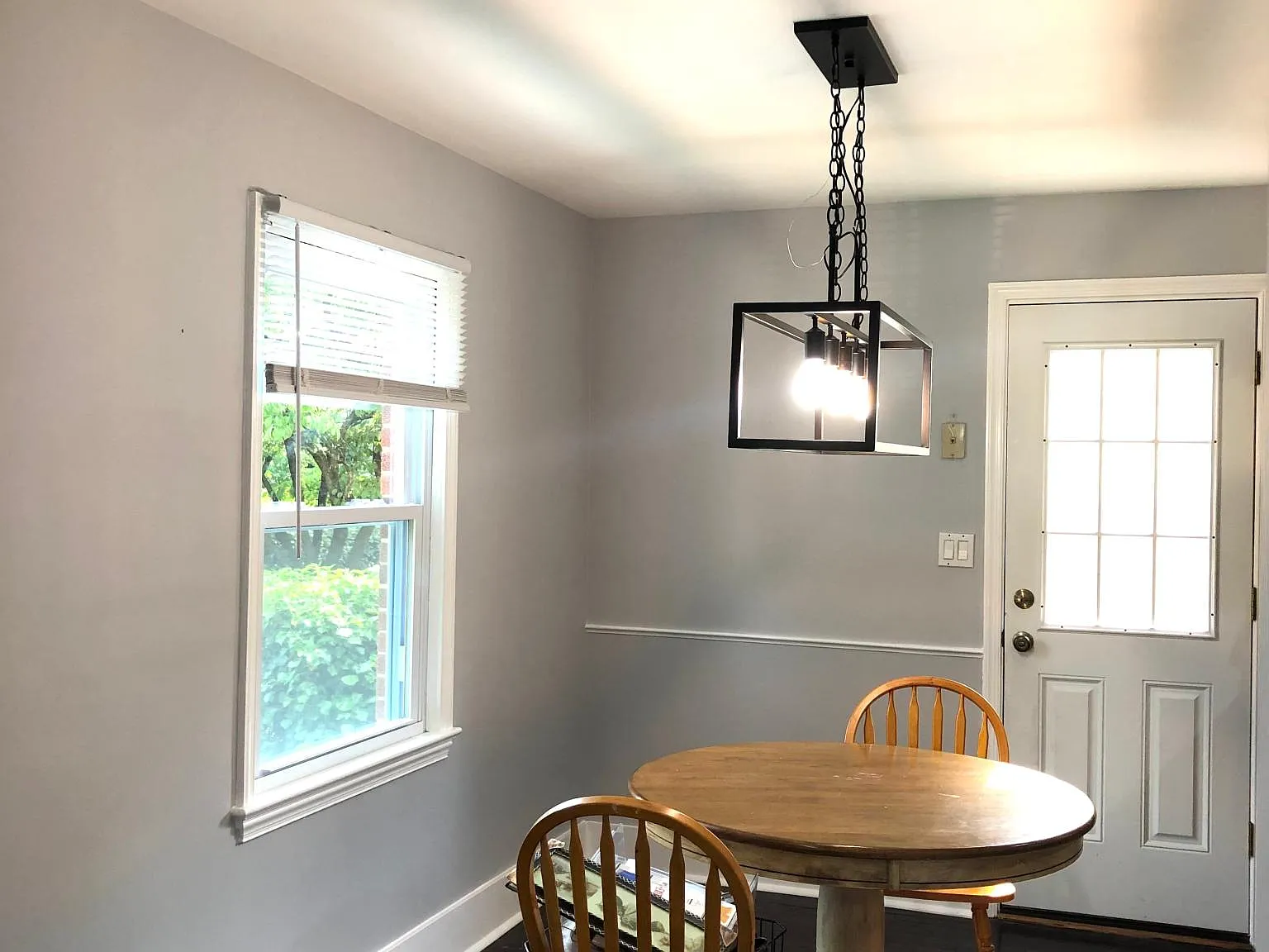 4 bed, 1734 sqft, $4,200 — Photo 4