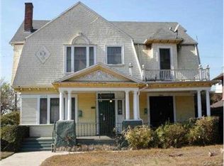 2833 Menlo Ave, Los Angeles, CA 90007