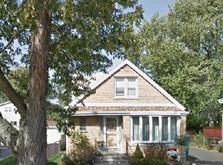4228 W Fairfax St, Oak Lawn, IL 60453