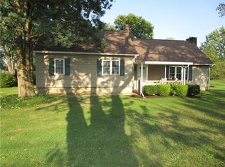 409 S Neshannock Rd, Hermitage, PA 16148