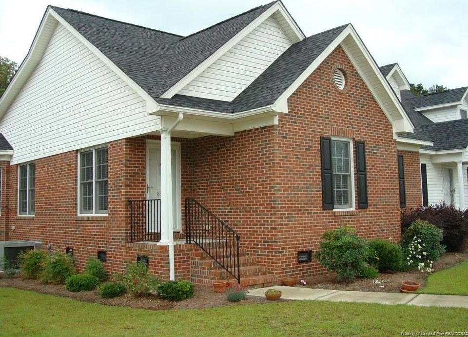 1st image of 630 Amberdale Cir