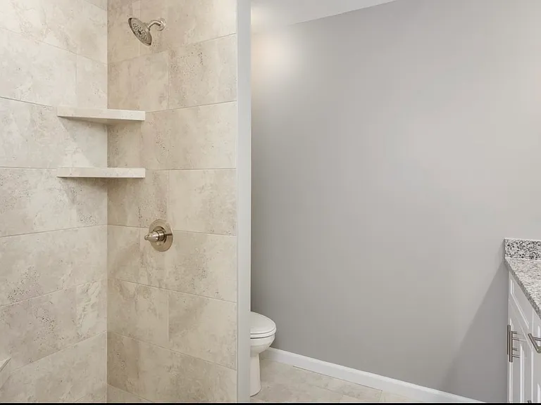 217 Skyview Cir — Photo 8