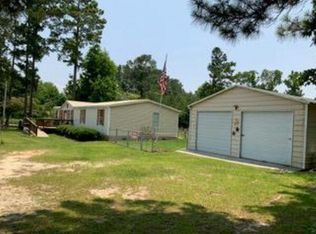 1500 Mockingbird Ln, Manning, SC 29102