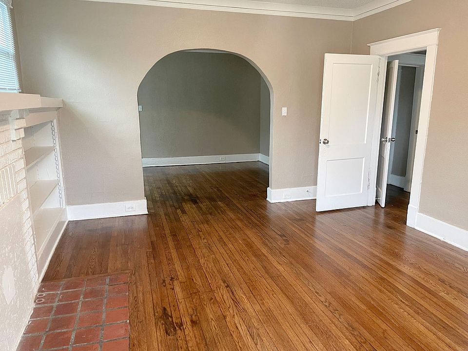 1st image of 1597 Jackson Ave