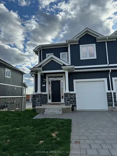 1756 Finley Cres Photo 1