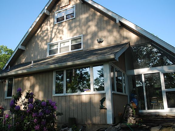 2nd image of 512 Eagle Point Dr