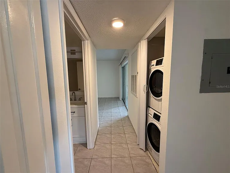 3900 Southpointe Dr #120 — Photo 21