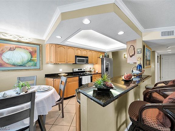 4th image of 2366 E Mall Dr APT 312