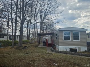249 Dogwood Dr, Quakertown, PA 18951