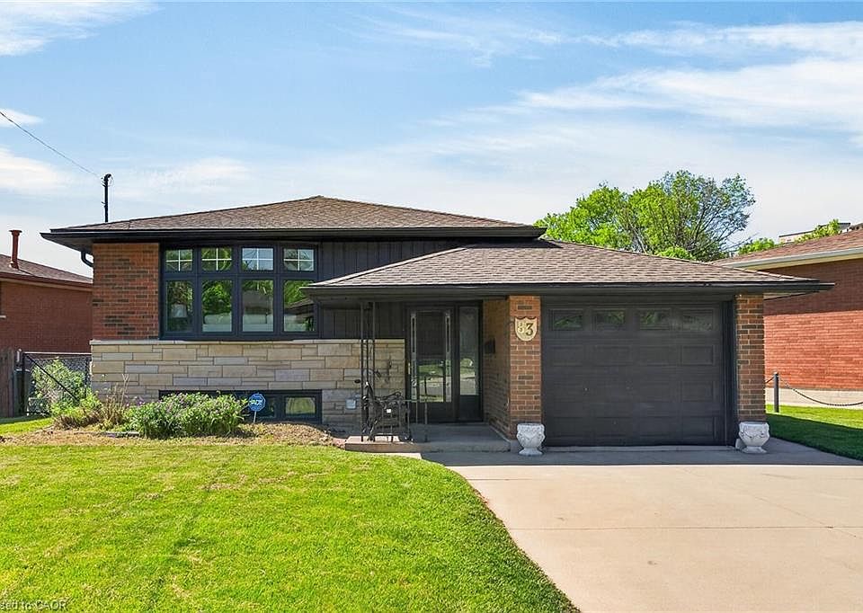 1st image of 83 Riverdale Dr