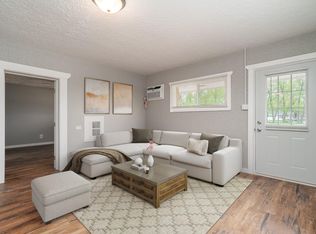 1136 W Kennedy Rd #1, Braidwood, IL 60408