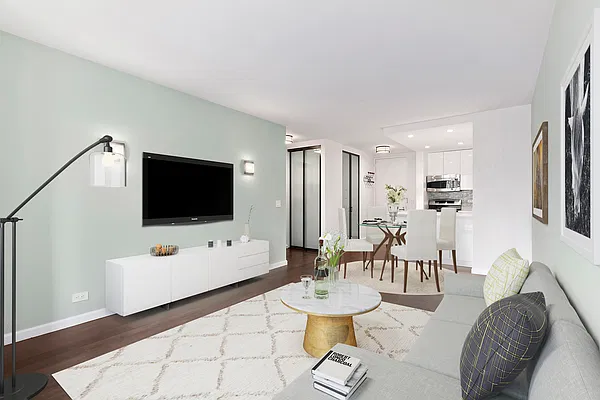 Rented by Compass | media 2