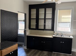 4168 W 36th St, Cleveland, OH 44109