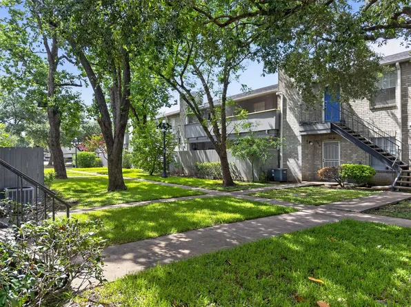 9700 Leawood Blvd APT 1315, Houston, TX 77099
