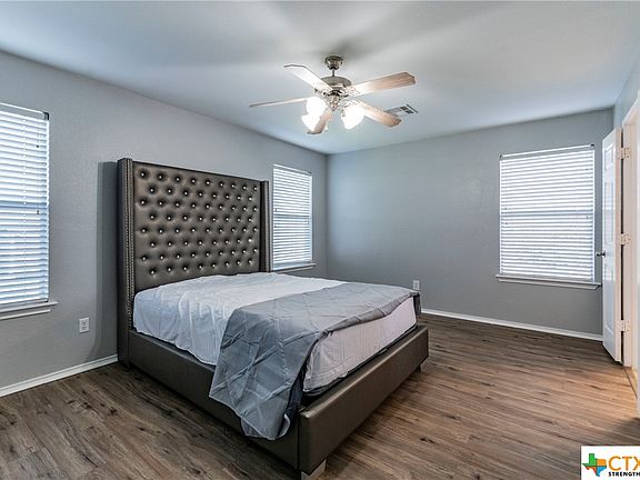2nd image of 2305 Isabelle Dr