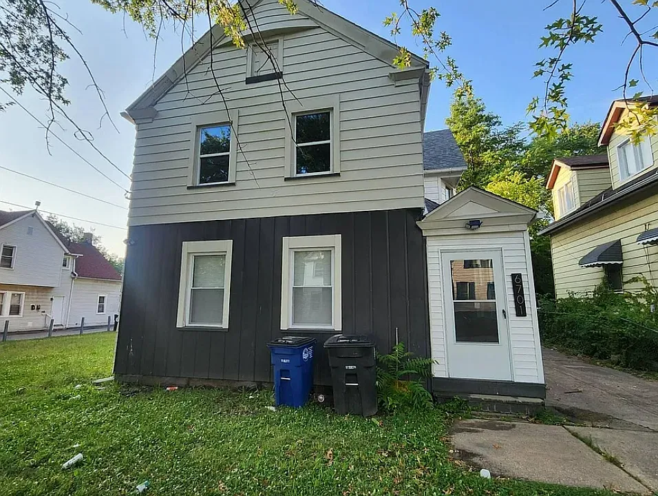 6701 Gertrude Ave #3