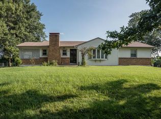 20 NE 47th St, Kansas City, MO 64116