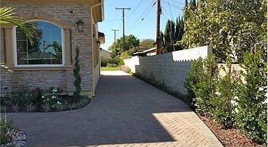4th image of 5329 Noel Dr