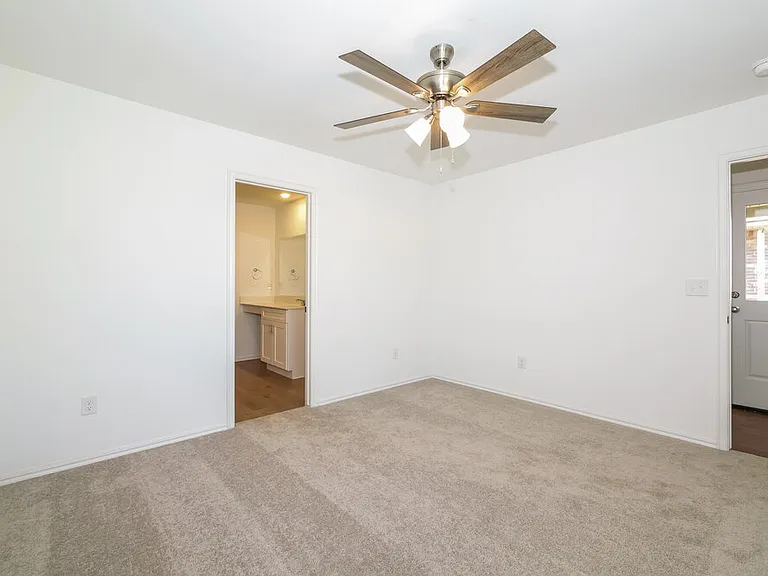 10041 Appaloosa Ln — Photo 12