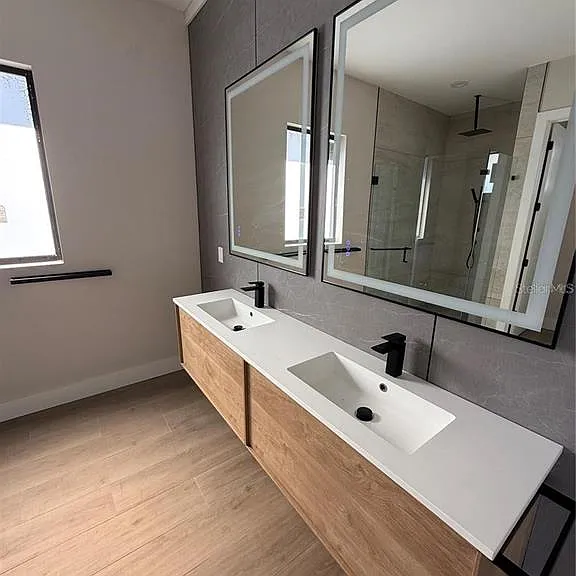 47 Brig Cir E — Photo 15