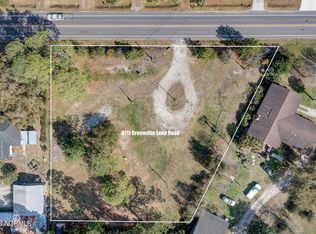 6711 Greenville Loop Rd, Wilmington, NC 28409