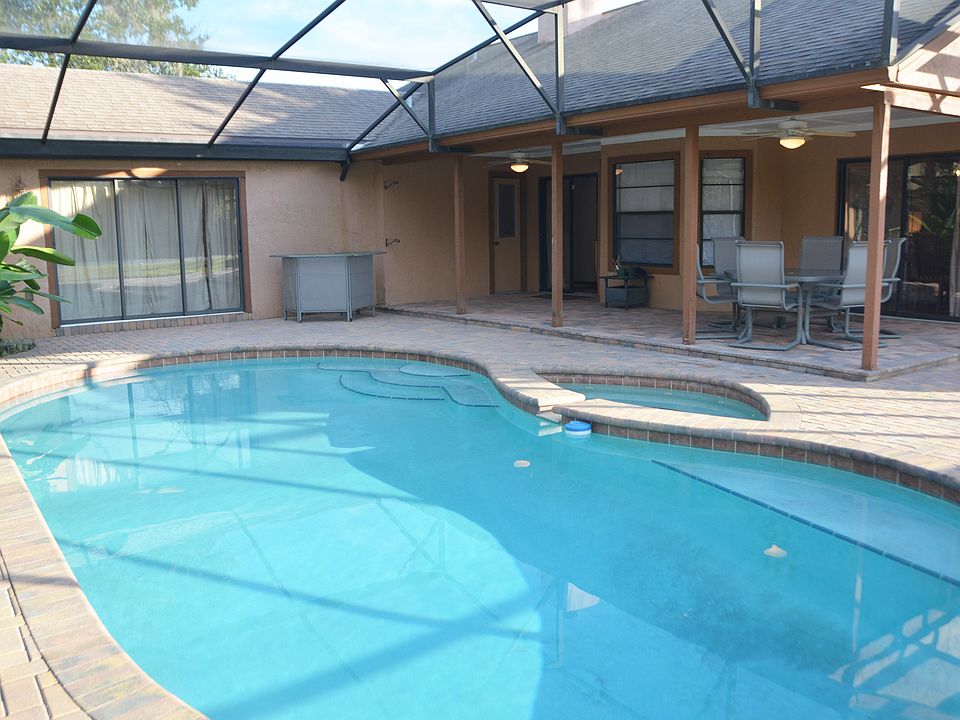 Enclosed Pool and Spa