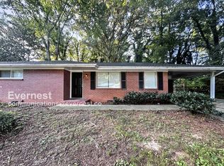1186 Bell Ave, East Pt, GA 30344