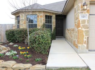 121 Retama Rd, Boerne, TX 78006