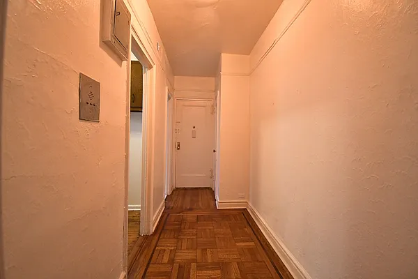 Rented by Voro, LLC | media 4