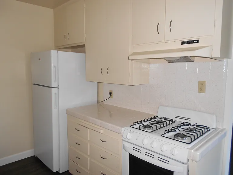 3721 Midvale Ave #20 — Photo 12