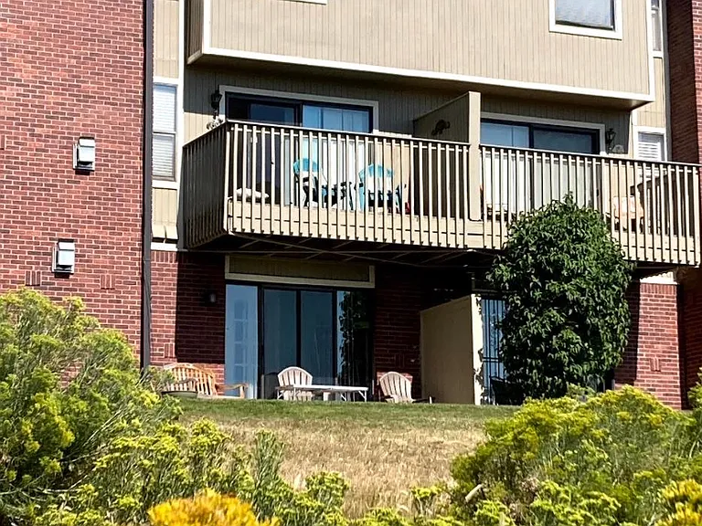 S Holman Way — Photo 12
