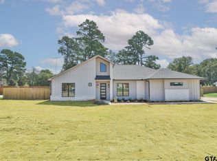 14415 Woodland Creek Dr, Tyler, TX 75706