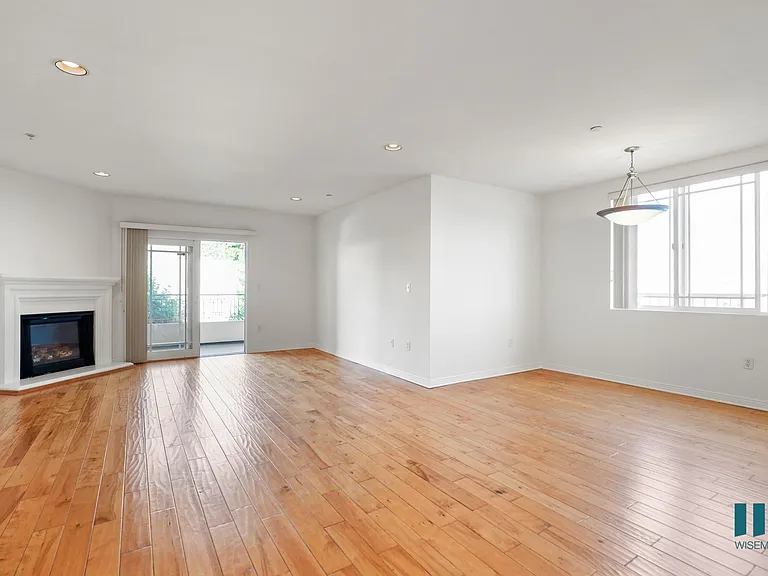 Open-Concept Dining and Living Room Areas