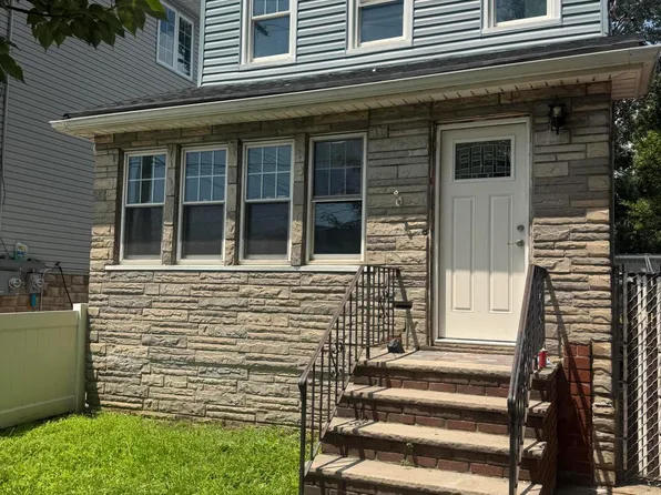 527 Vanderbilt Ave, Staten Island, NY 10304