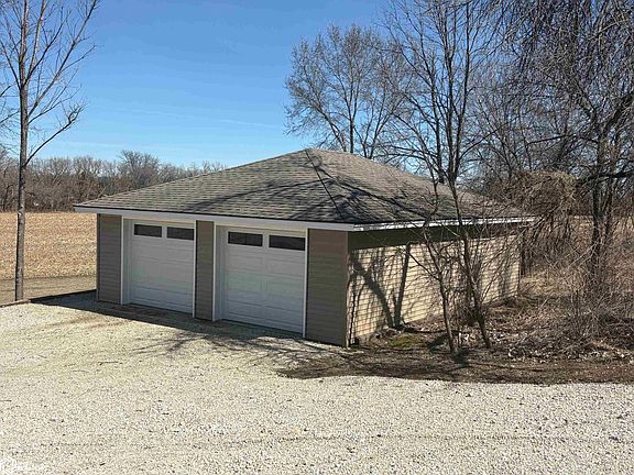 2nd image of 2300 Georgetown Rd