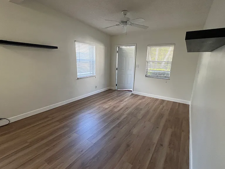 1111 NE 17th Ave #B — Photo 6