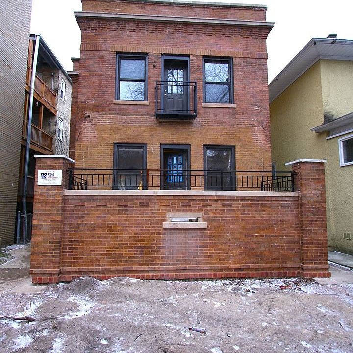 1st image of 1909 W Estes Ave #1