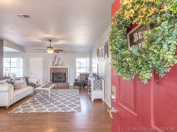 4th image of 1443 E 138th Pl